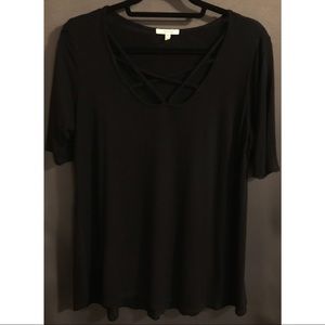 Maurice’s Black 24/7 strappy scoop neck tee